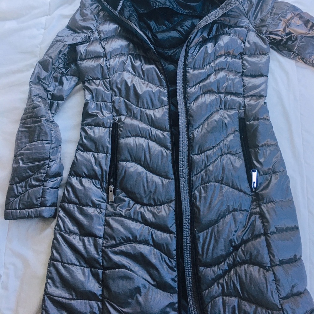 Andrew Marc ultra-light puffer coat